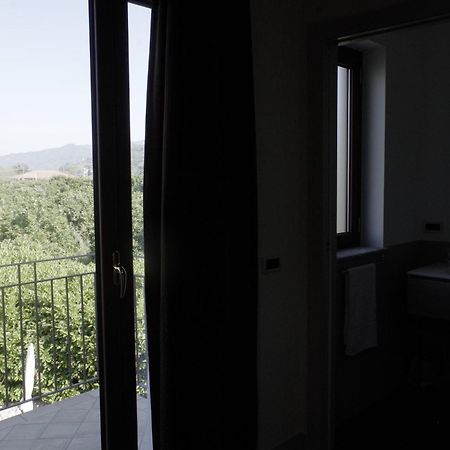 B&B Villa Valentina タオルミーナ エクステリア 写真